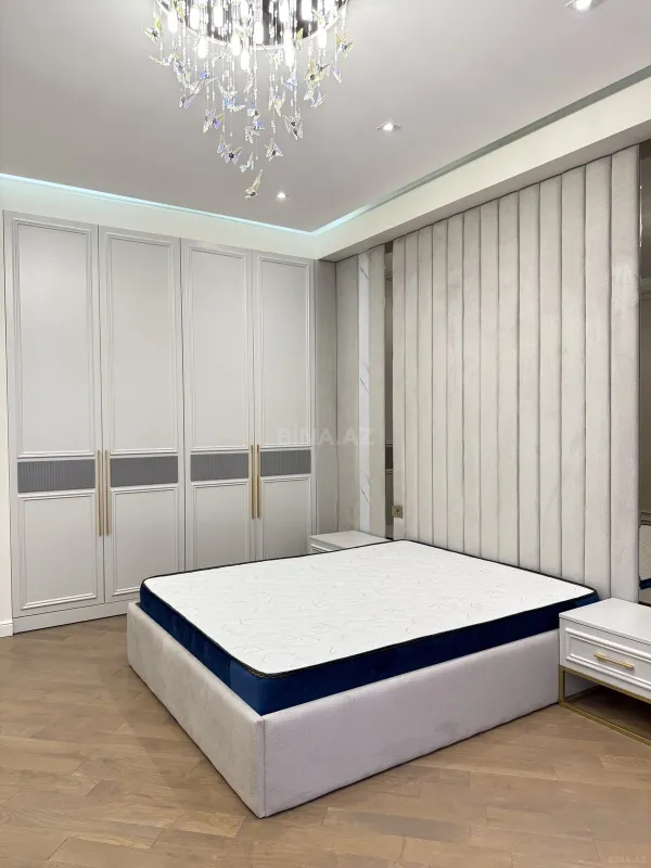 Kirayə verilir 3 otaqlı mənzil 145 m²