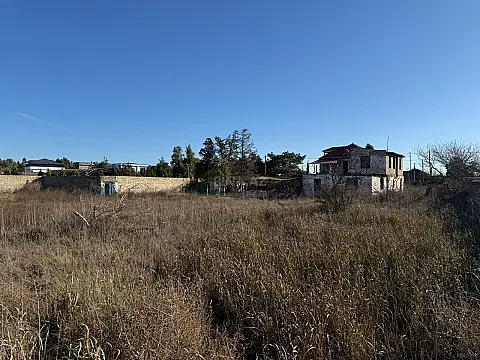 Satılır torpaq sahəsi 27 m²