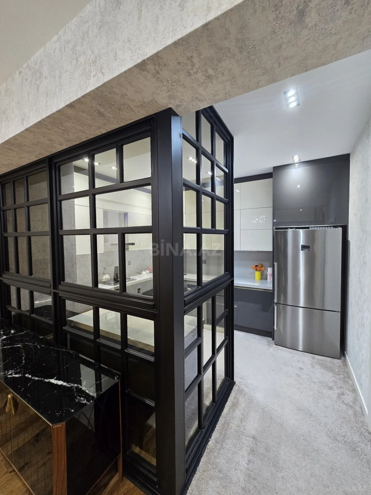 Kirayə verilir 3 otaqlı mənzil 150 m²