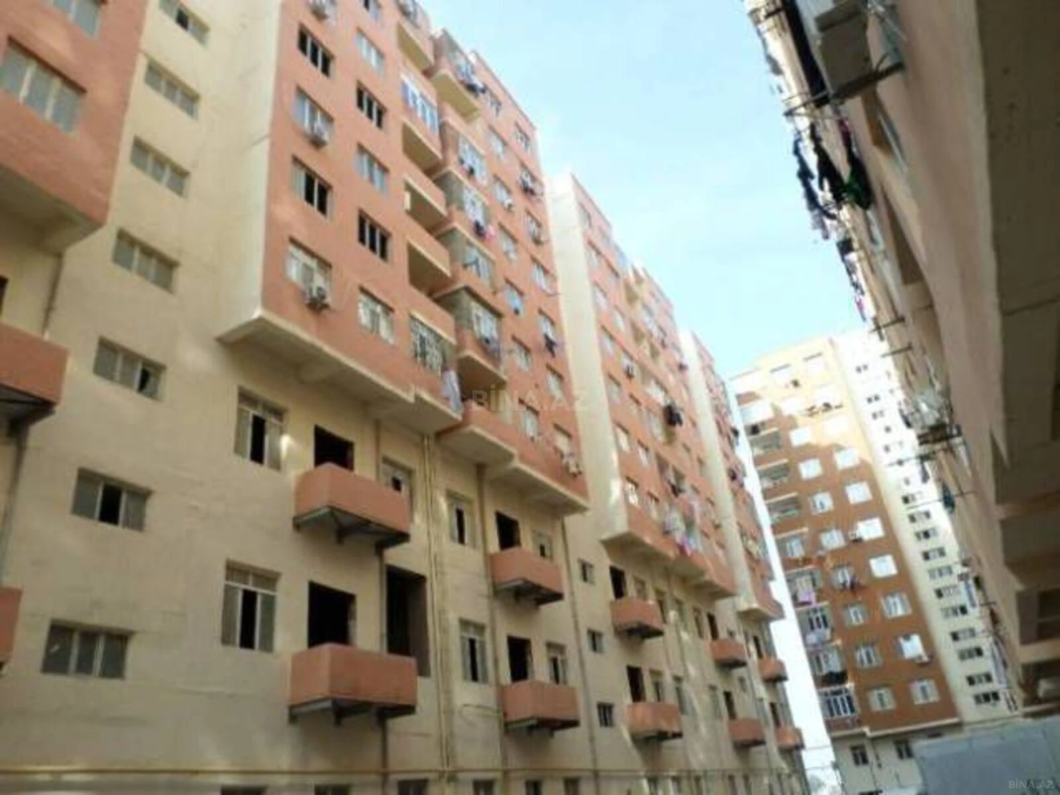 Satılır 3 otaqlı mənzil 70 m²