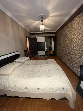 Satılır 3 otaqlı mənzil 70 m²
