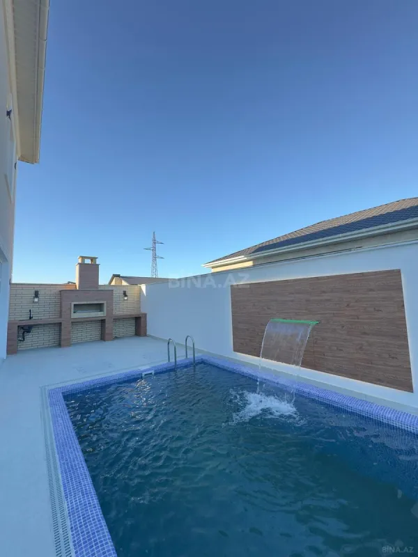 Satılır 4 otaqlı həyət evi 200 m²