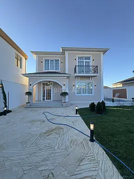 Satılır 4 otaqlı həyət evi 200 m² — Bakı, Şüvəlan 4 otaq 200.00 m²