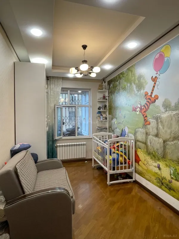 Satılır 3 otaqlı mənzil 124 m²