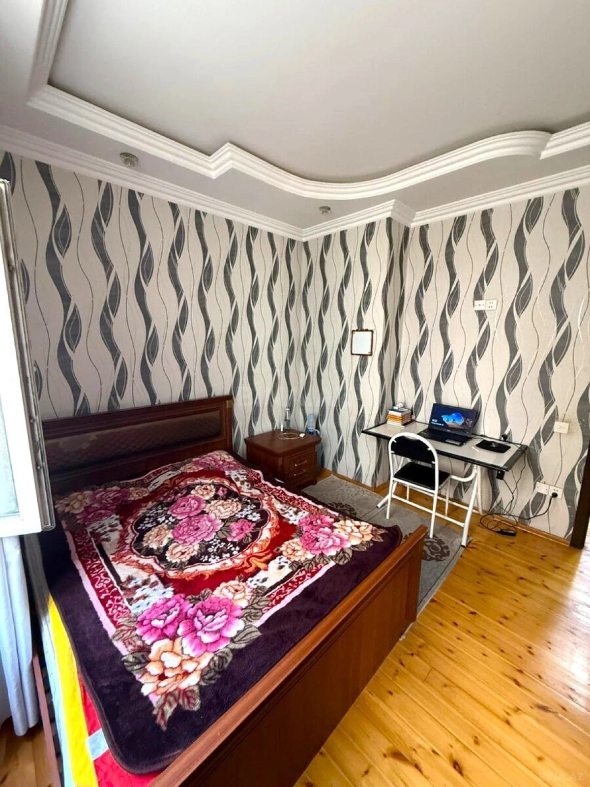 Satılır 2 otaqlı mənzil 75 m²