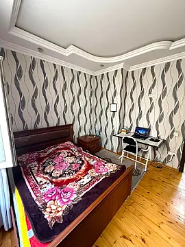 Satılır 2 otaqlı mənzil 75 m²