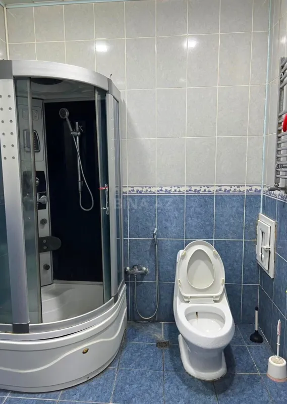 Satılır 2 otaqlı mənzil 75 m²