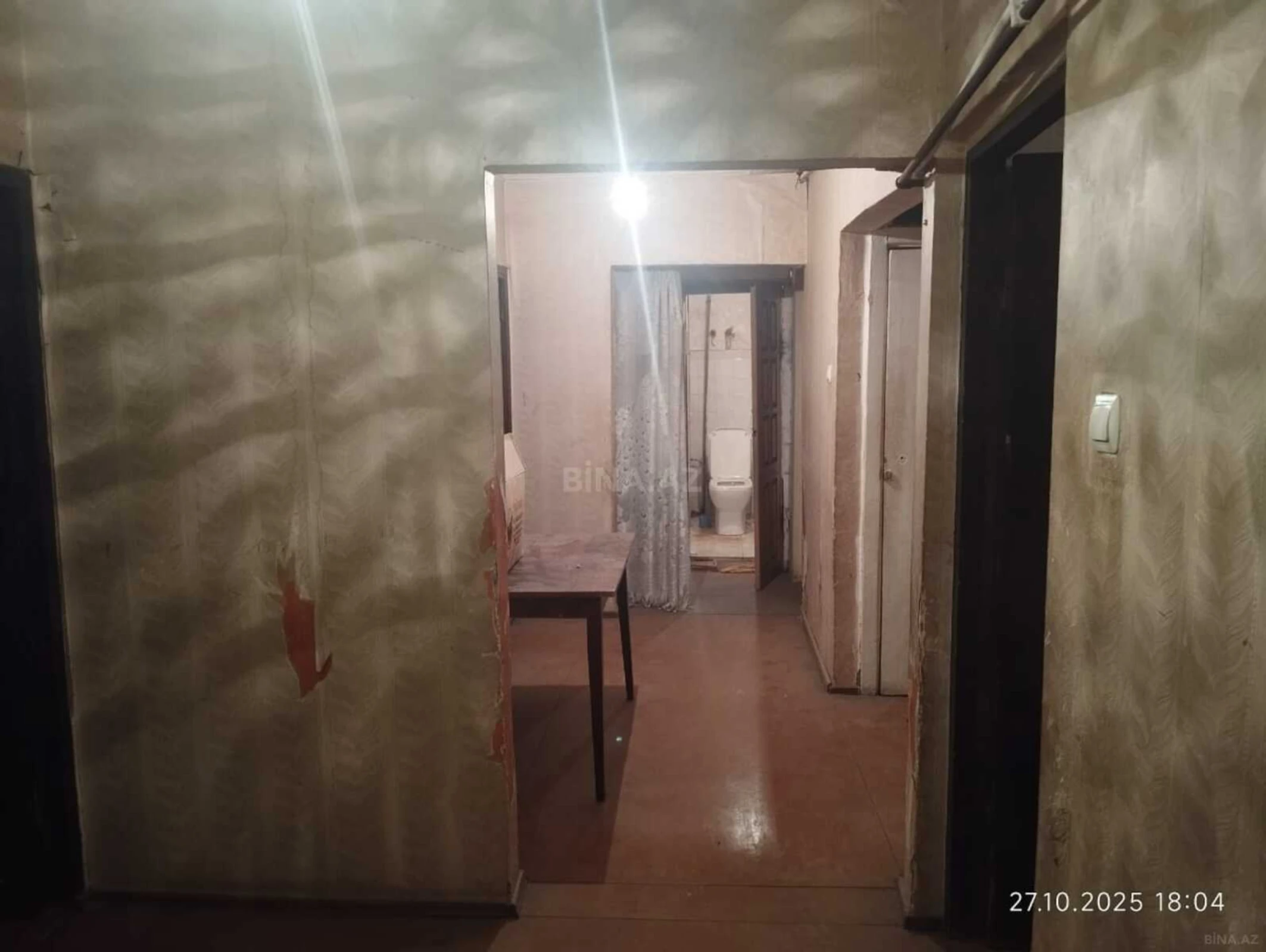 Satılır 5 otaqlı mənzil 100 m²