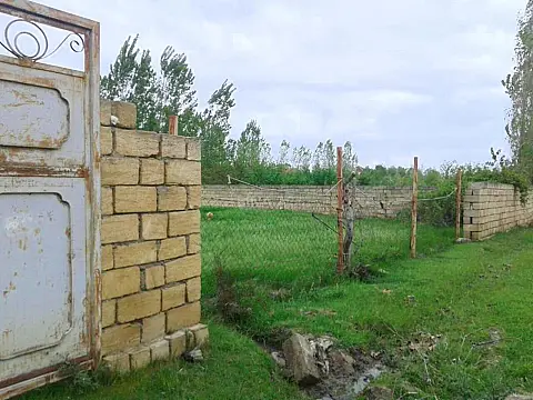 Satılır torpaq sahəsi 20 m²