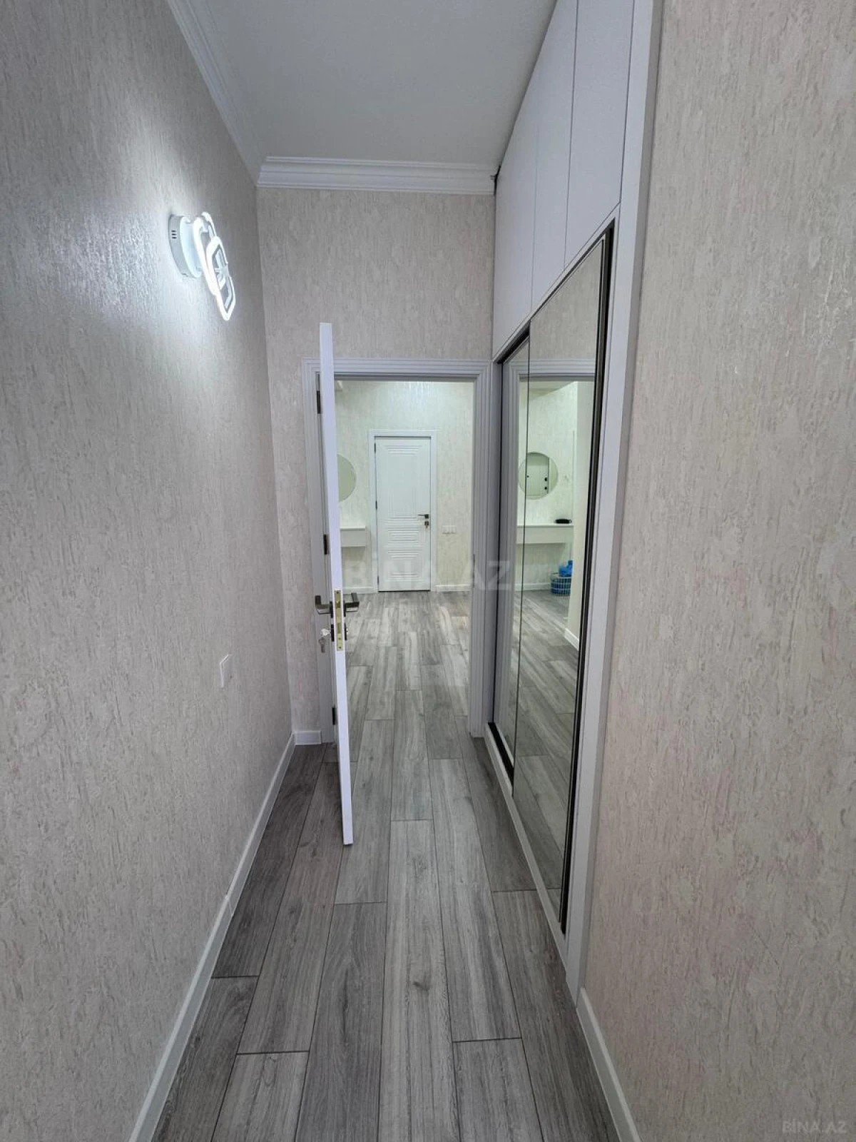 Satılır 3 otaqlı mənzil 85 m²