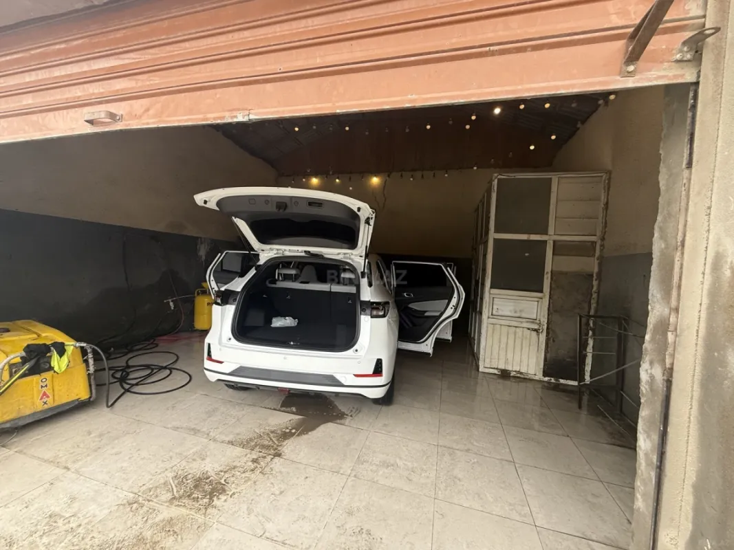 Satılır obyekt 500 m²