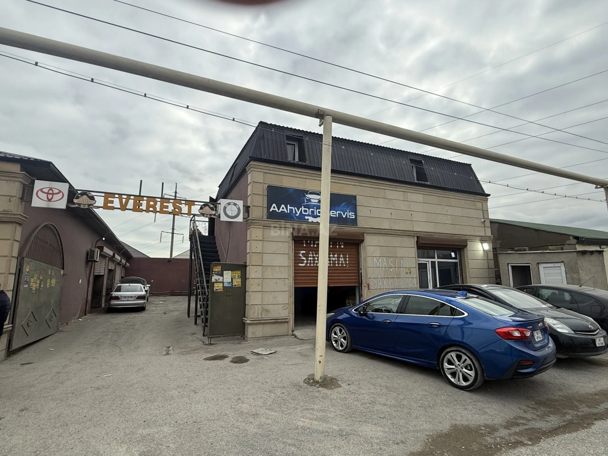 Satılır obyekt 500 m²