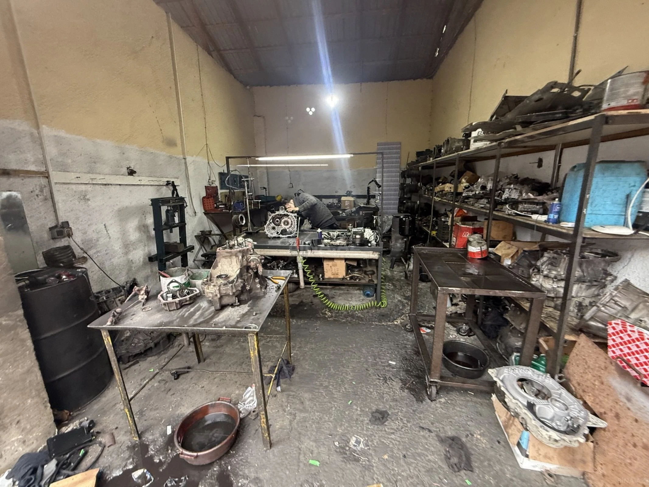 Satılır obyekt 500 m²