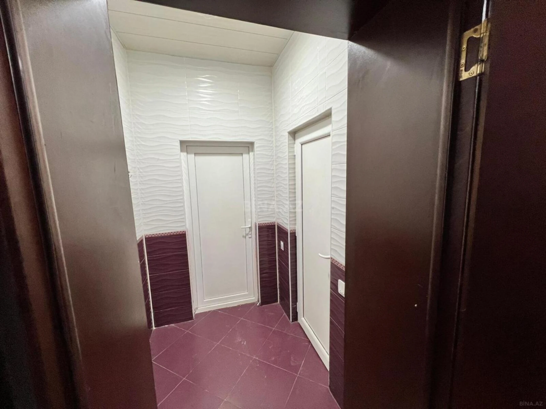 Satılır 7 otaqlı həyət evi 340 m²