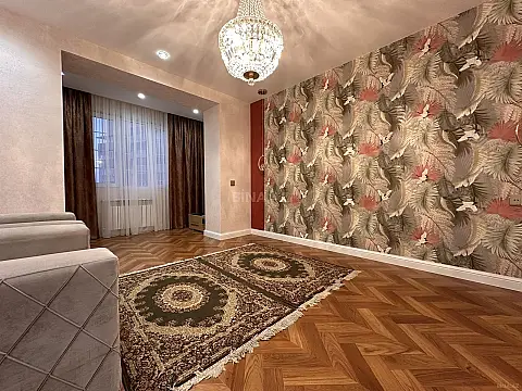 Satılır 3 otaqlı mənzil 58 m²