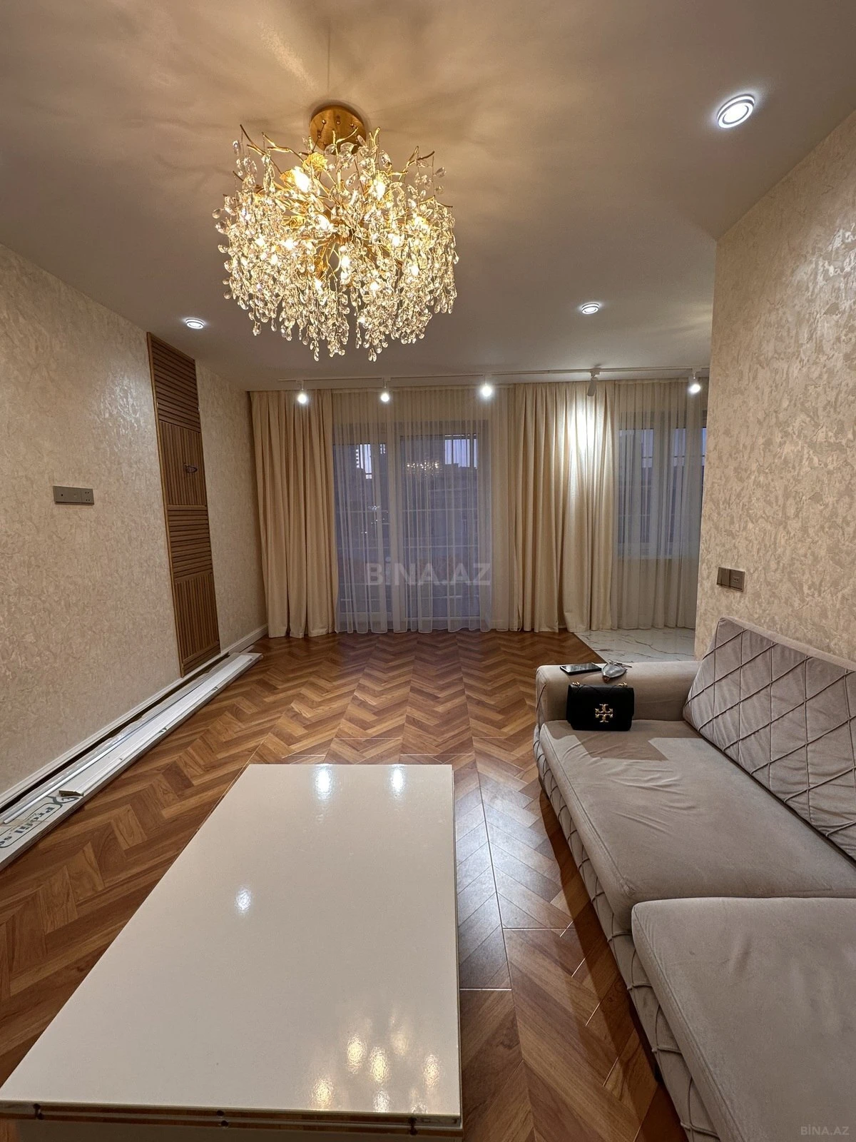 Satılır 3 otaqlı mənzil 58 m²