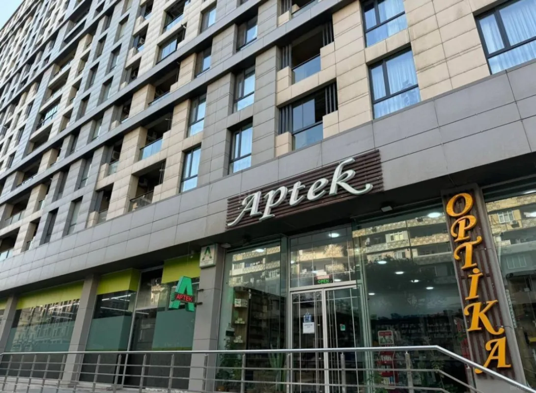 Satılır 2 otaqlı mənzil 85 m²