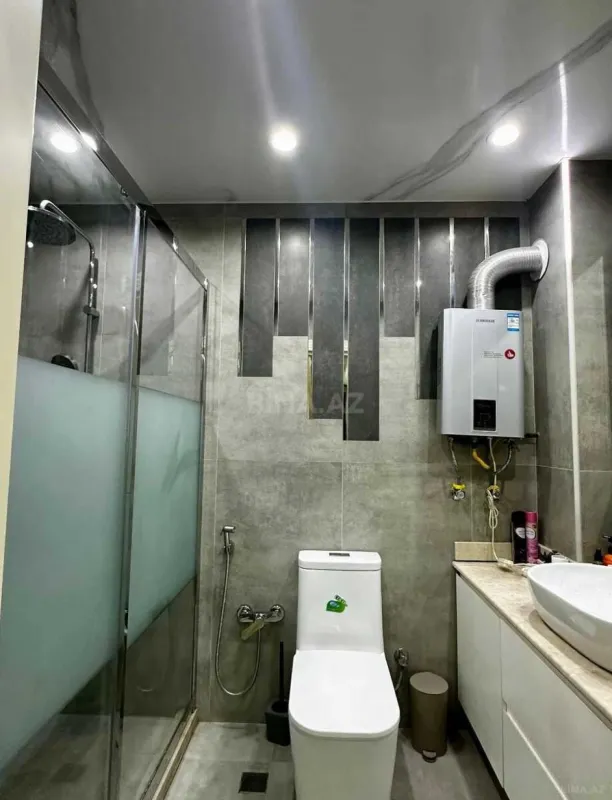 Satılır 2 otaqlı mənzil 58 m²
