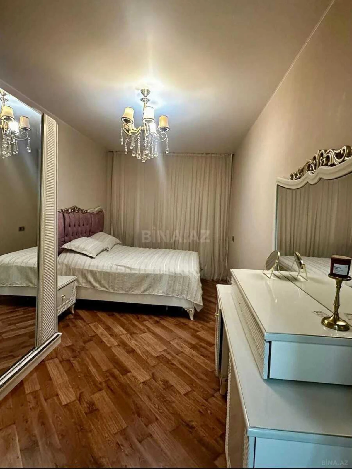 Satılır 2 otaqlı mənzil 58 m²