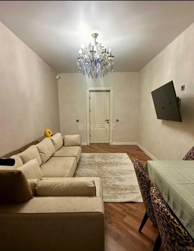 Satılır 2 otaqlı mənzil 58 m²