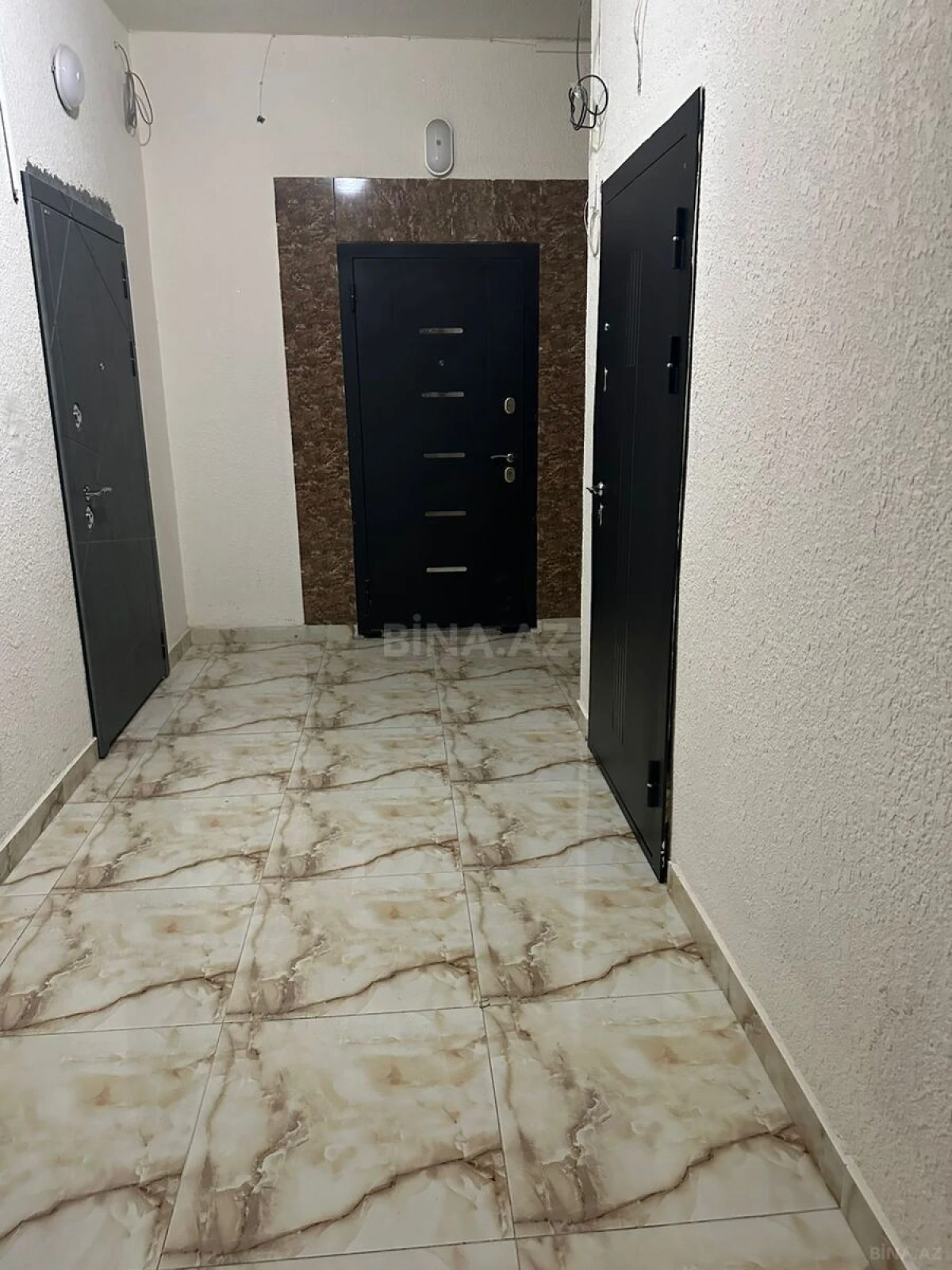 Satılır 2 otaqlı mənzil 54 m²