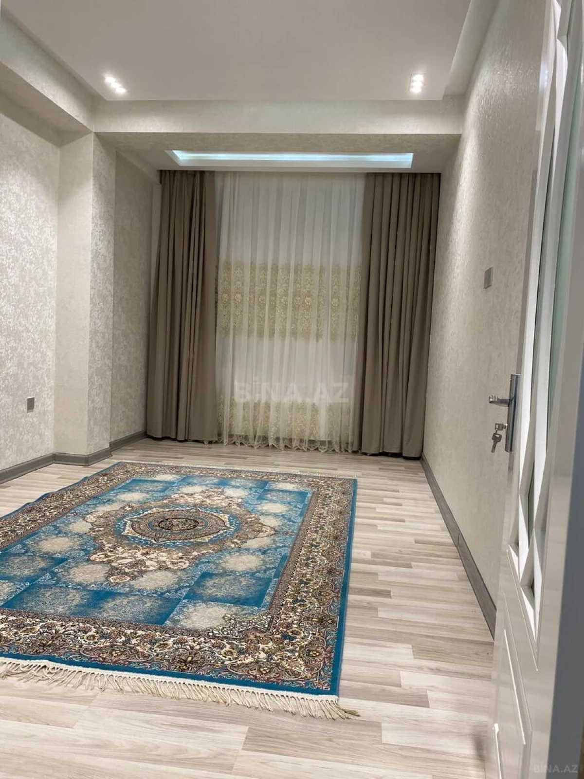 Satılır 3 otaqlı mənzil 88 m²