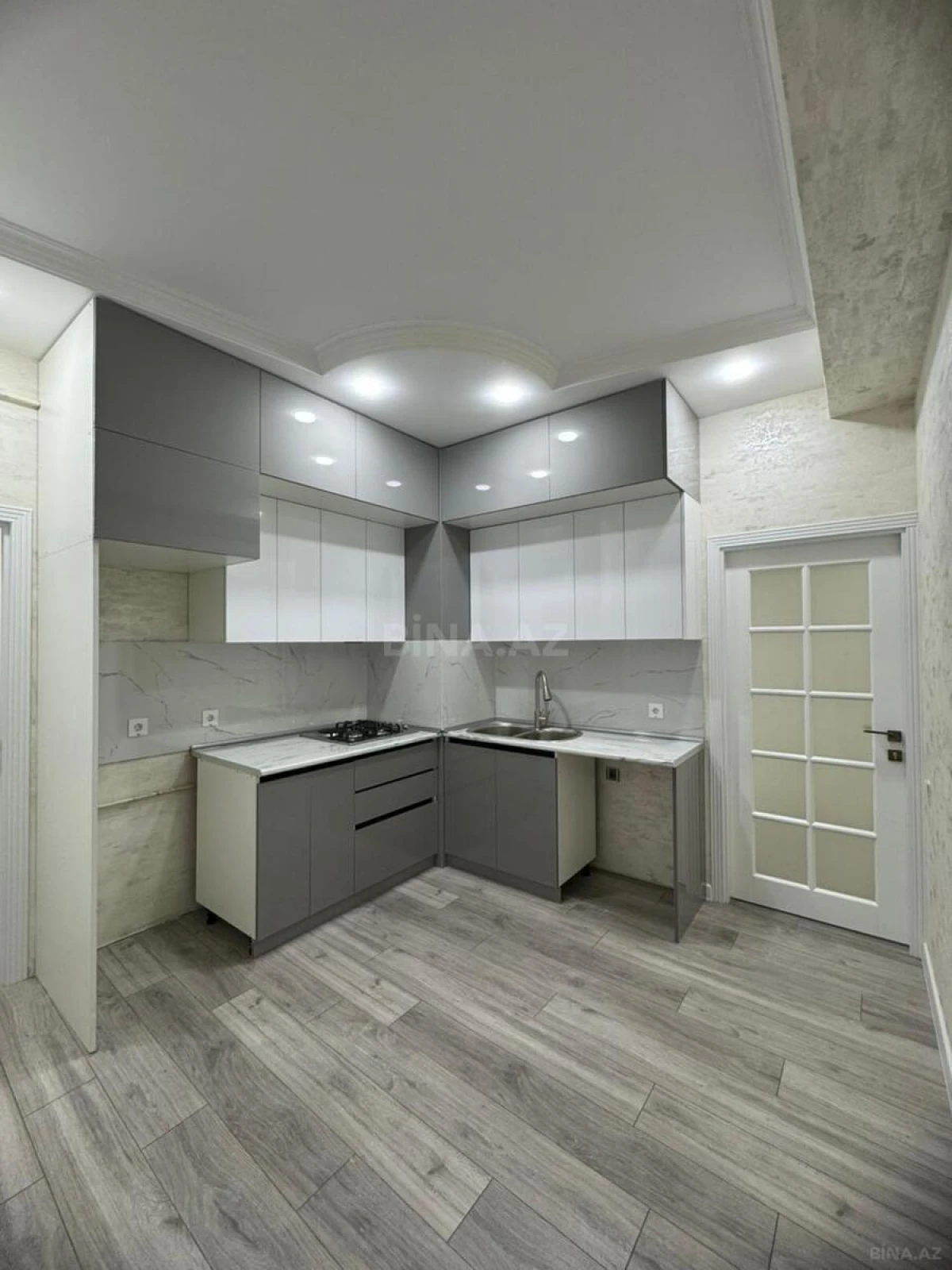 Satılır 3 otaqlı mənzil 85 m²