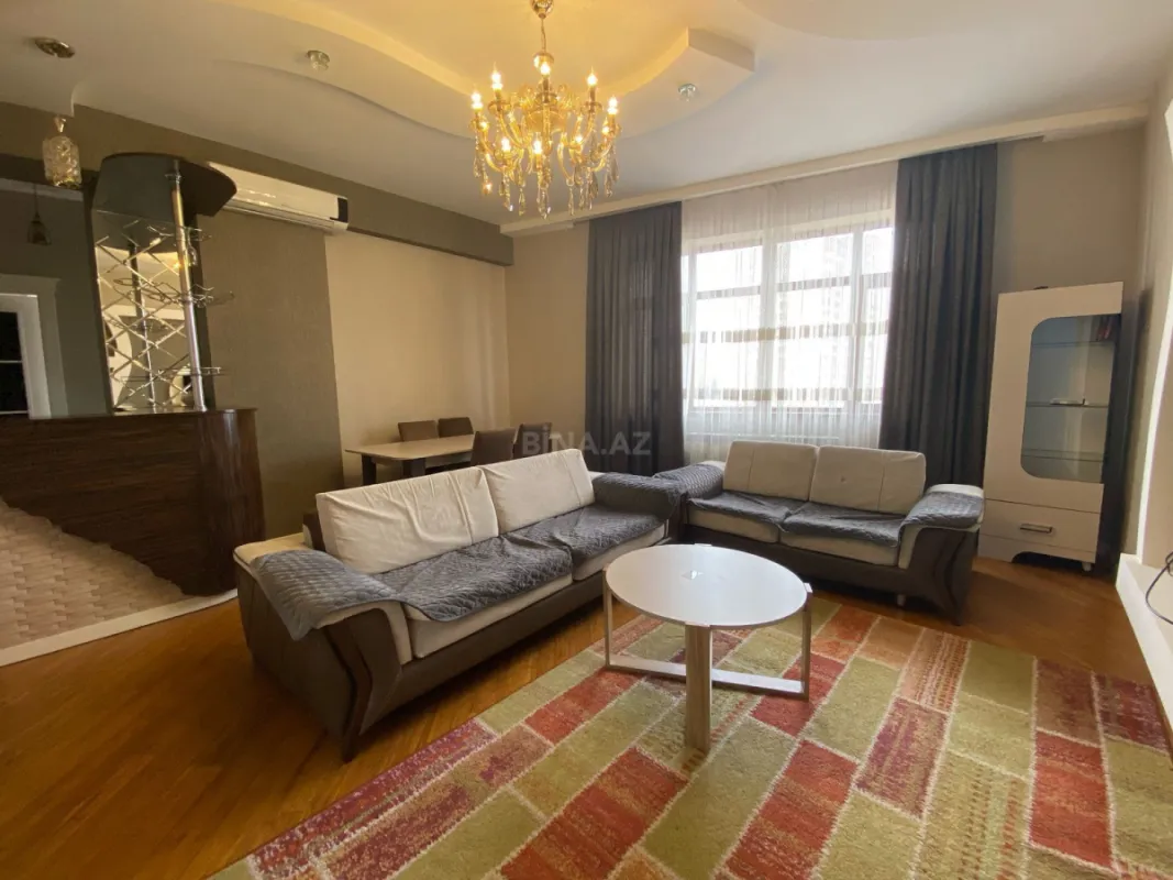 Kirayə verilir 3 otaqlı mənzil 86 m²