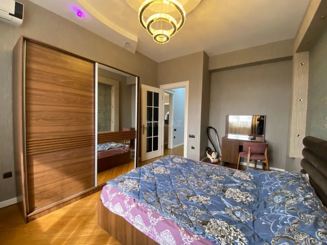 Kirayə verilir 3 otaqlı mənzil 86 m²