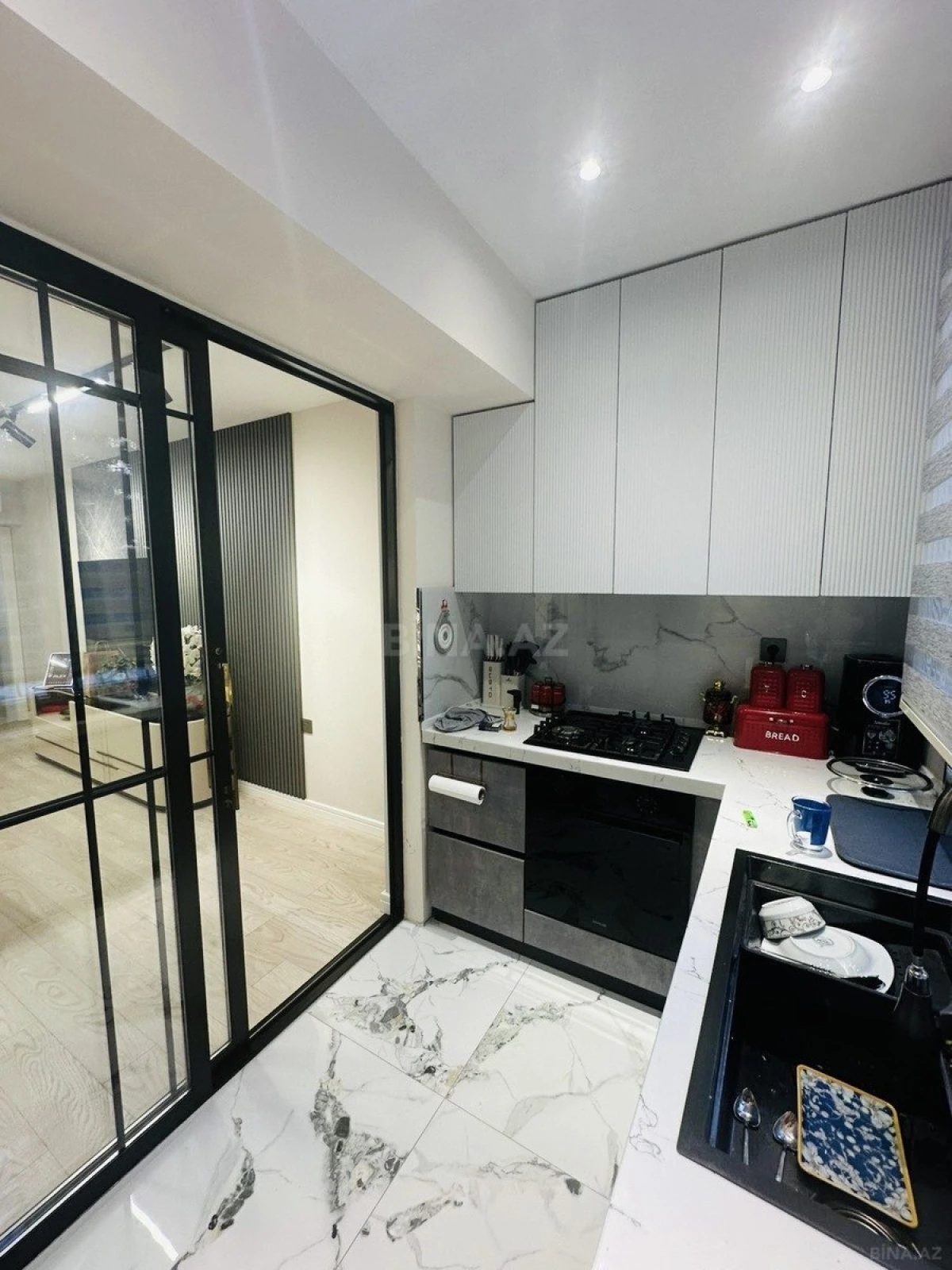 Satılır 3 otaqlı mənzil 65 m²