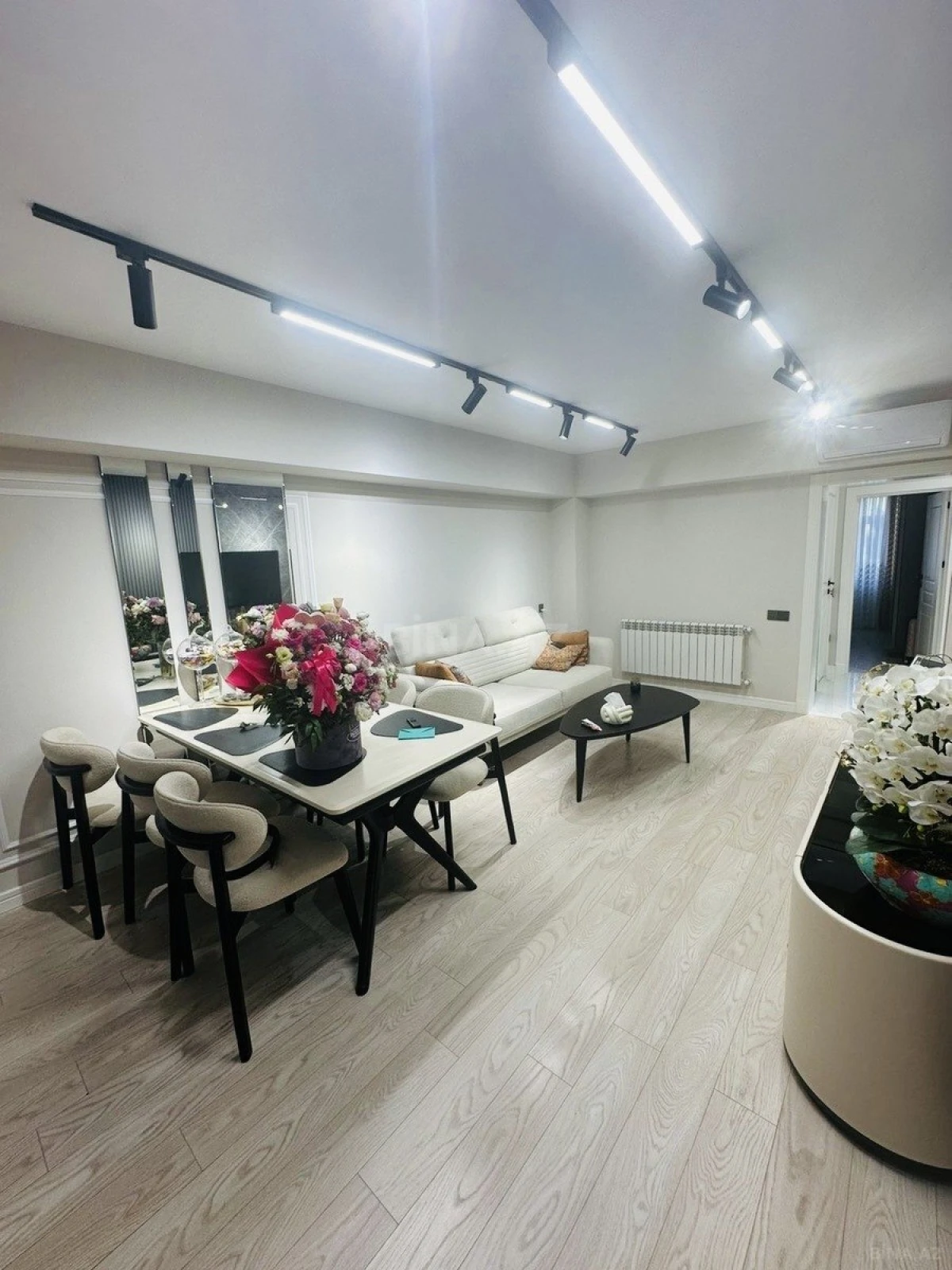 Satılır 3 otaqlı mənzil 65 m²
