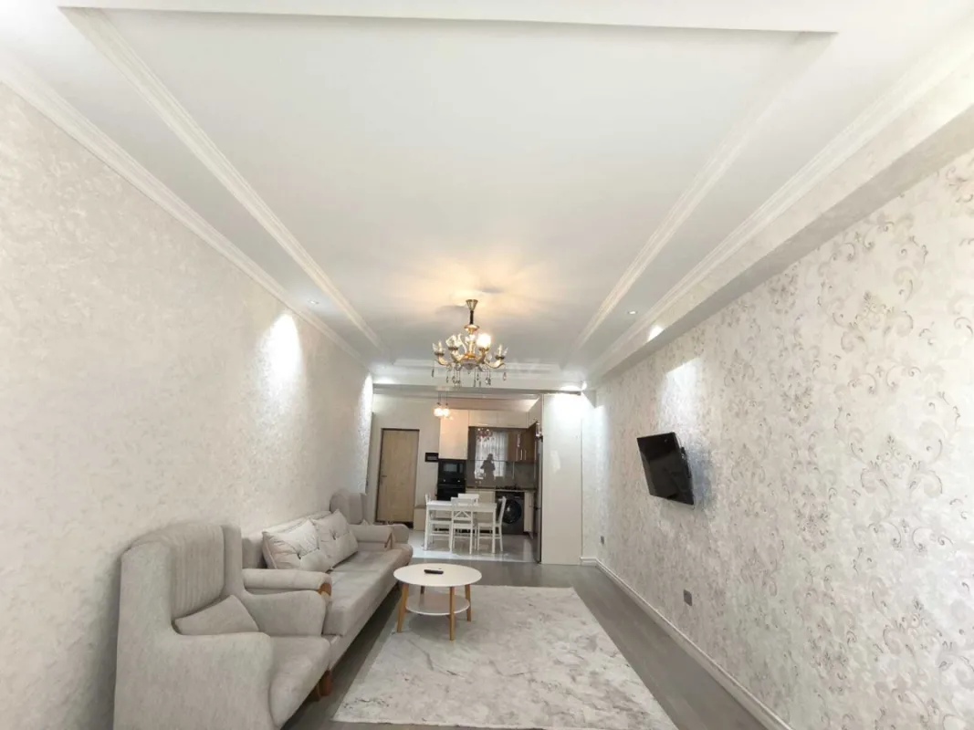 Kirayə verilir 2 otaqlı mənzil 70 m²