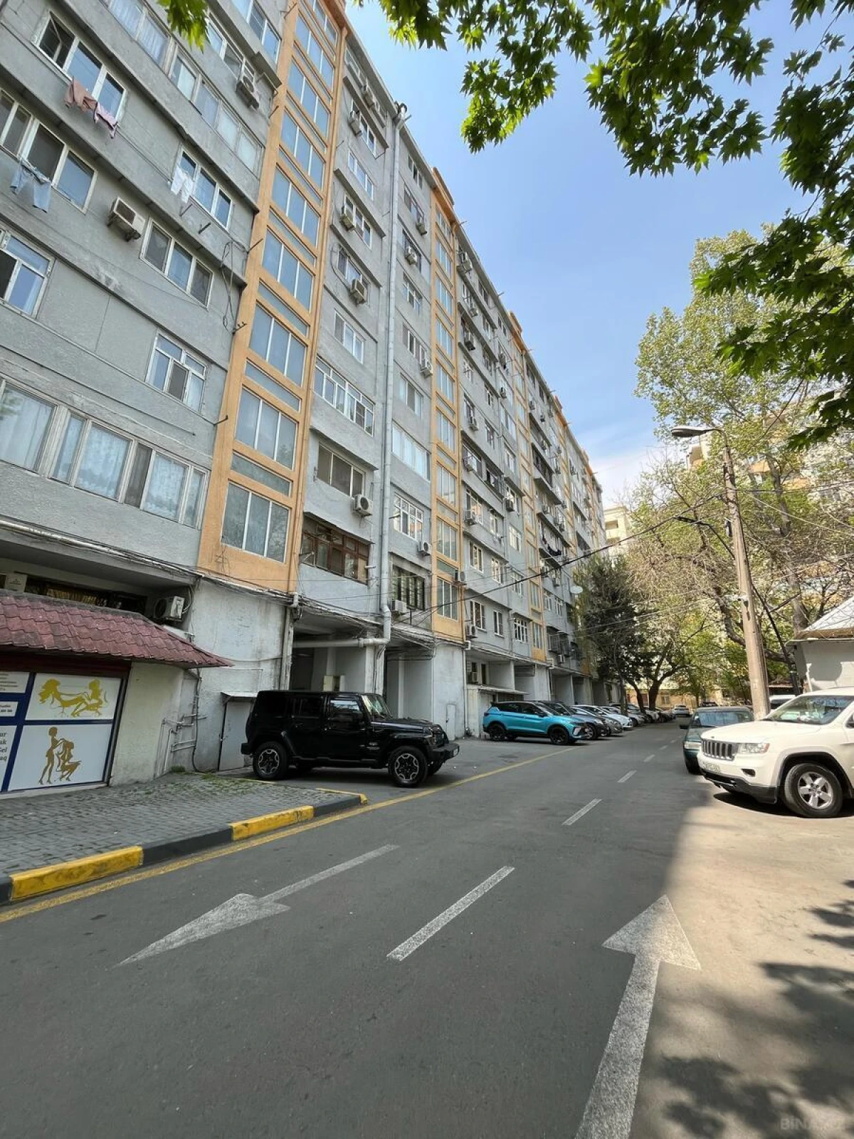 Satılır 2 otaqlı mənzil 65 m²