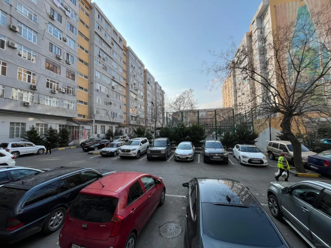 Satılır 2 otaqlı mənzil 65 m²