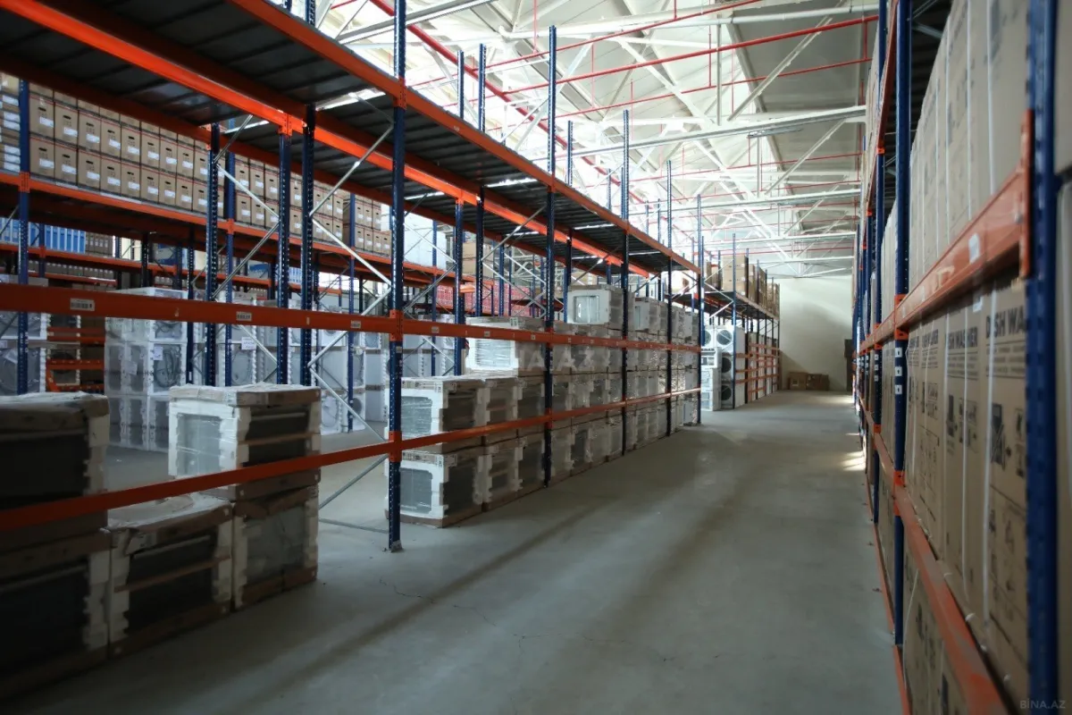 Kirayə verilir obyekt 1780 m²