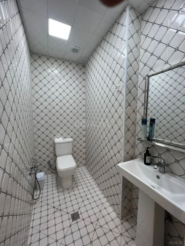 Satılır 3 otaqlı mənzil 128 m²