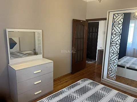 Kirayə verilir 2 otaqlı mənzil 55 m²