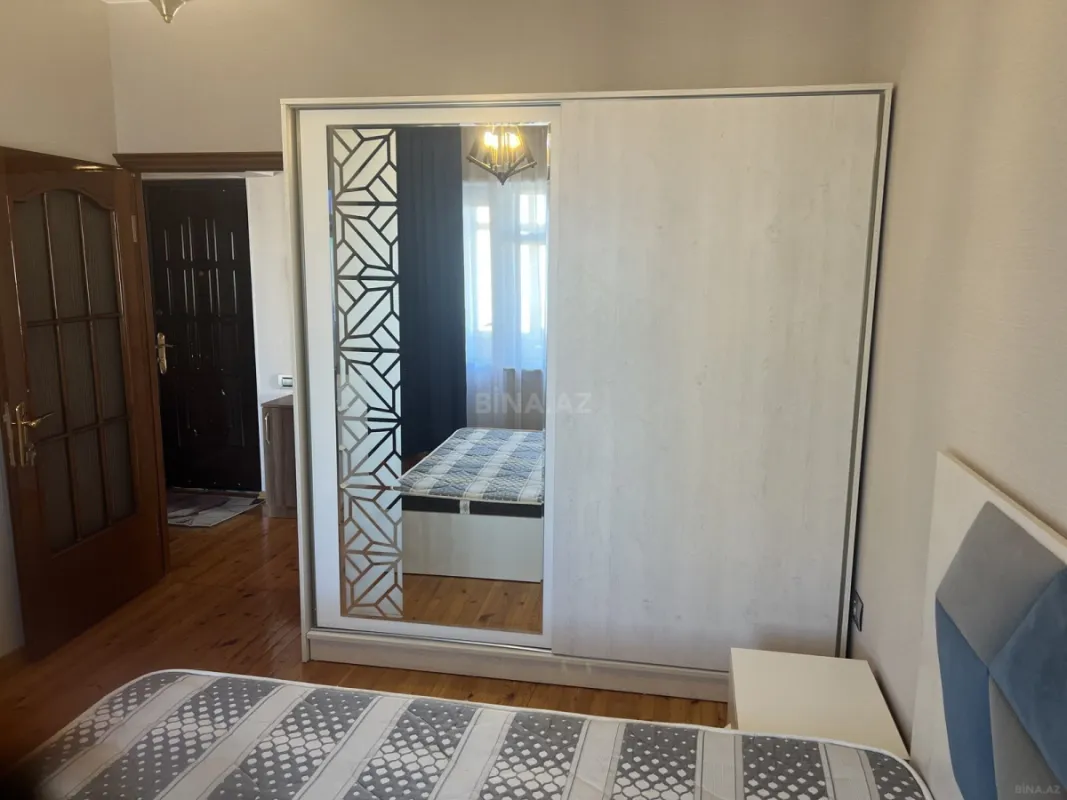 Kirayə verilir 2 otaqlı mənzil 55 m²