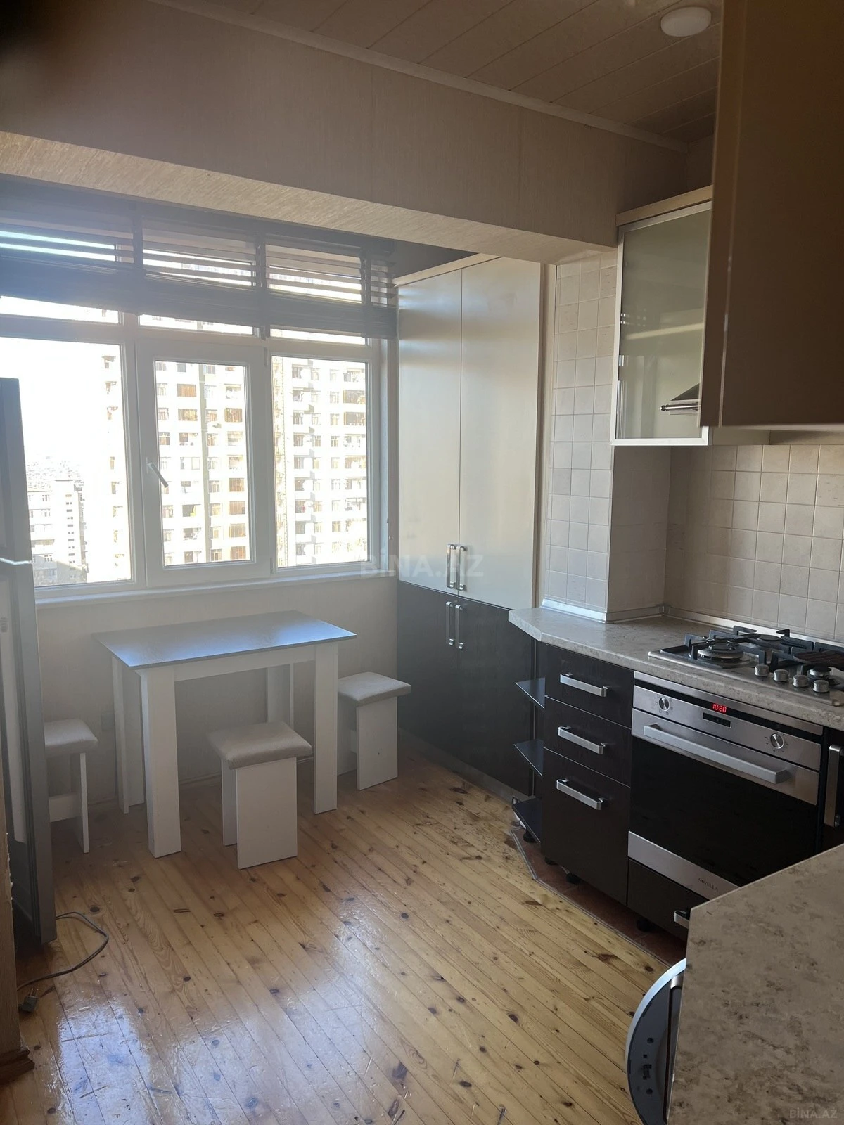 Kirayə verilir 2 otaqlı mənzil 55 m²