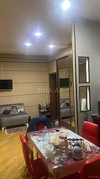 Satılır 3 otaqlı mənzil 110 m²