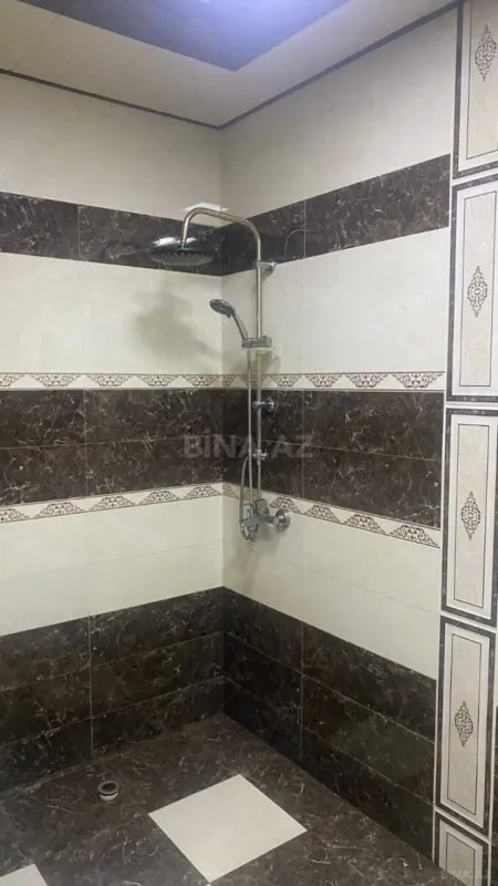 Satılır 3 otaqlı mənzil 110 m²