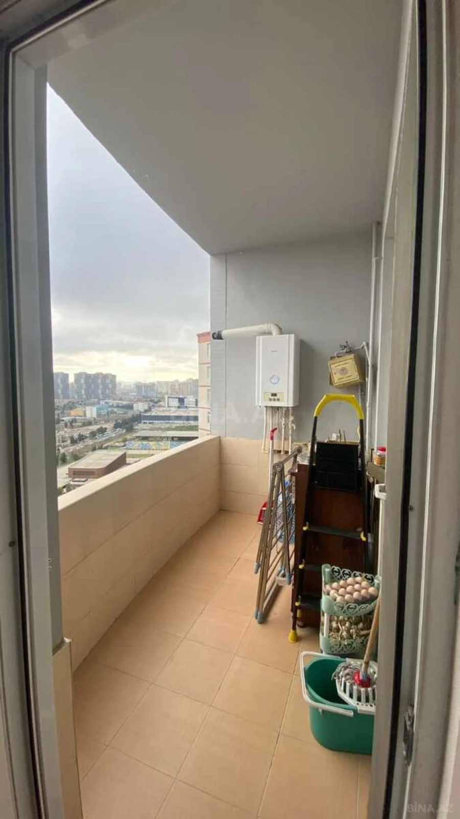 Satılır 3 otaqlı mənzil 110 m²