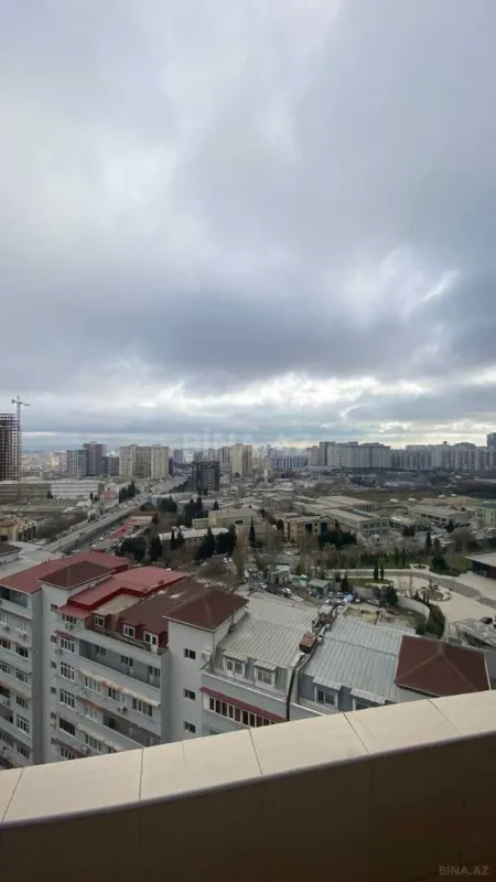 Satılır 3 otaqlı mənzil 110 m²