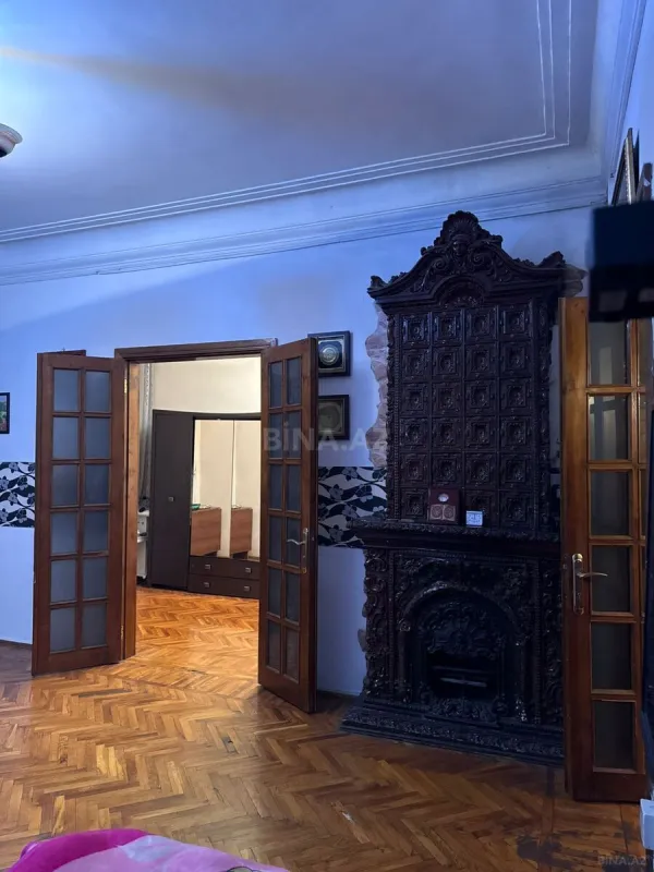 Satılır 2 otaqlı mənzil 62 m²