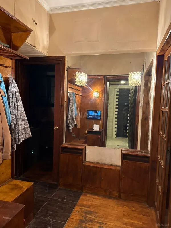 Satılır 2 otaqlı mənzil 62 m²