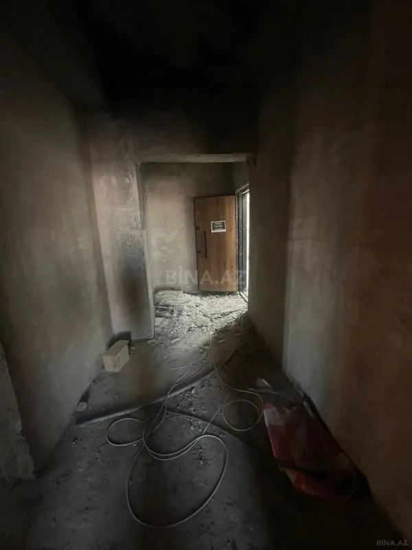 Satılır 3 otaqlı mənzil 107 m²