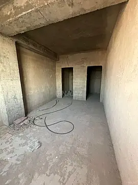 Satılır 3 otaqlı mənzil 107 m²