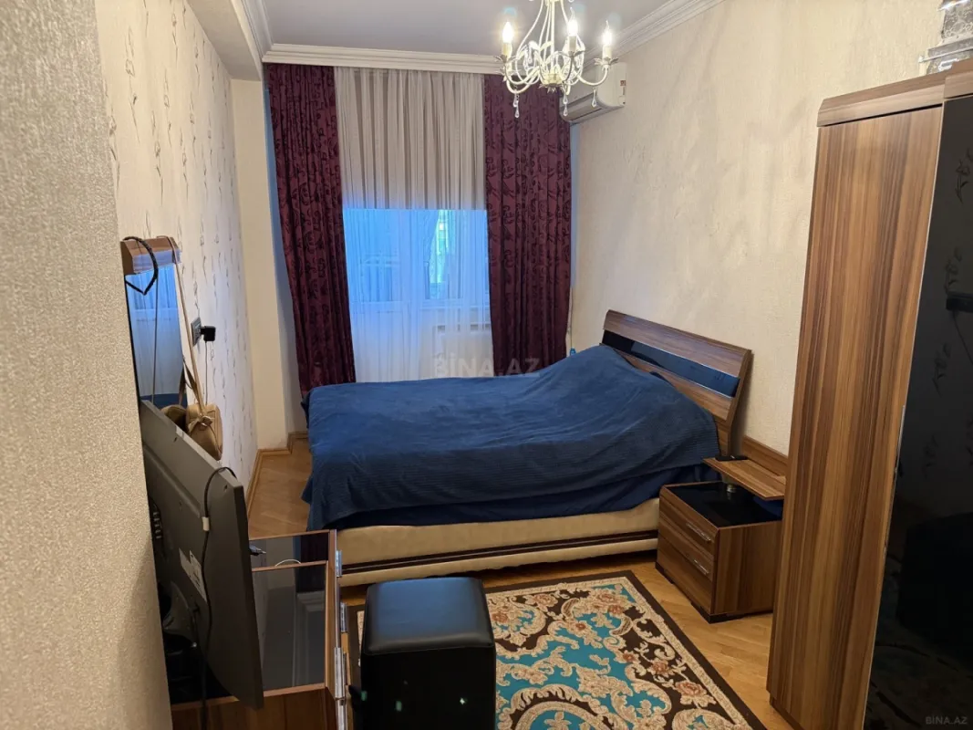 Satılır 4 otaqlı mənzil 160.3 m²