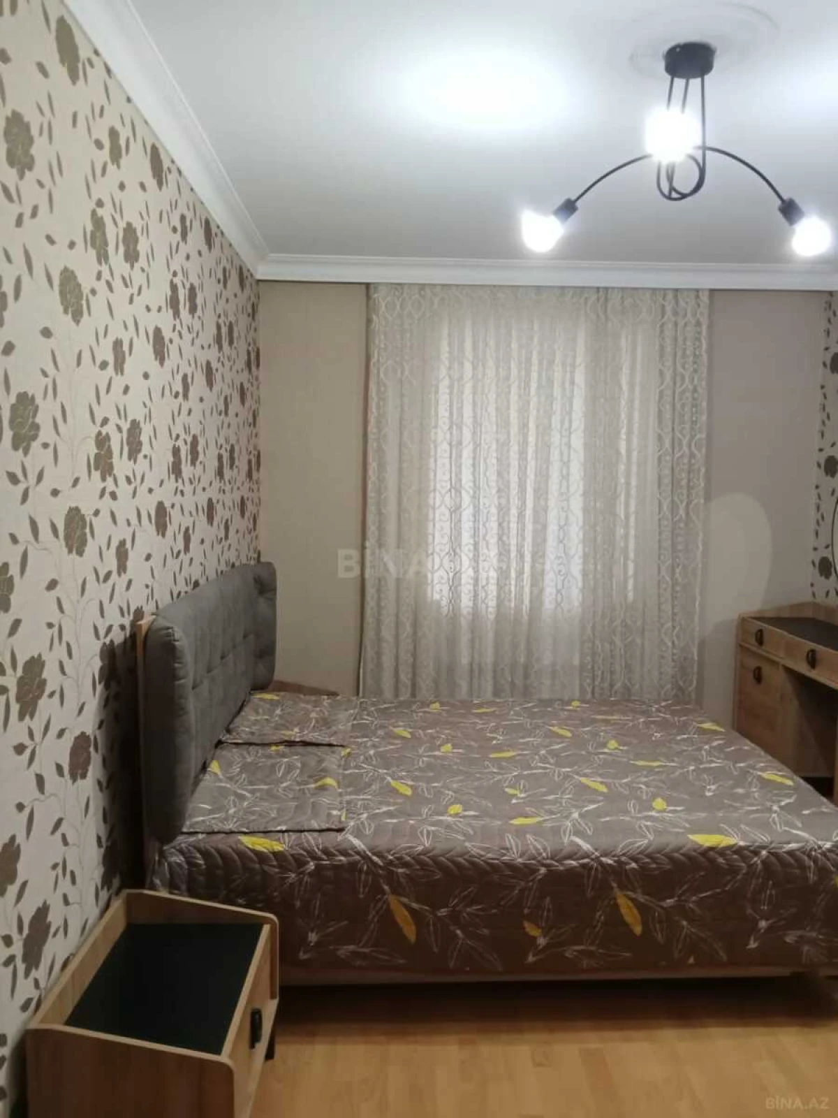 Satılır 3 otaqlı mənzil 90 m²