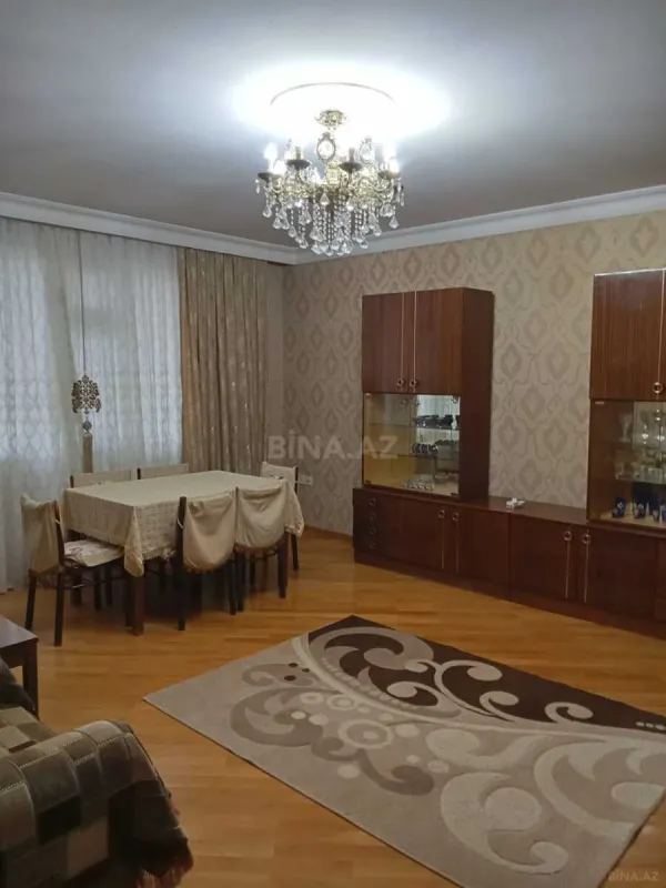 Satılır 3 otaqlı mənzil 90 m²